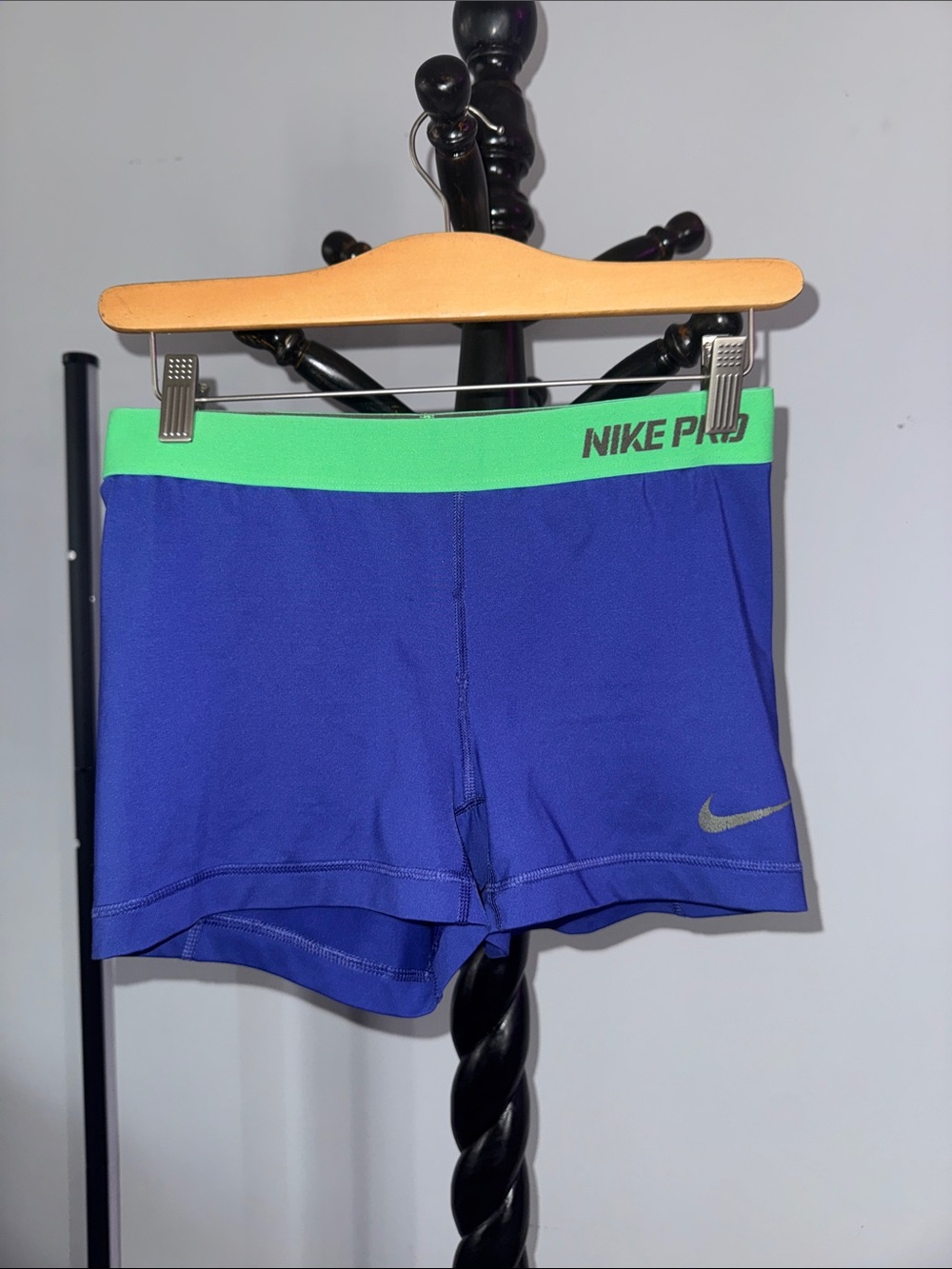 Nike Women's Blue Athletic Compression Shorts with Green Waistband 18.2.B1